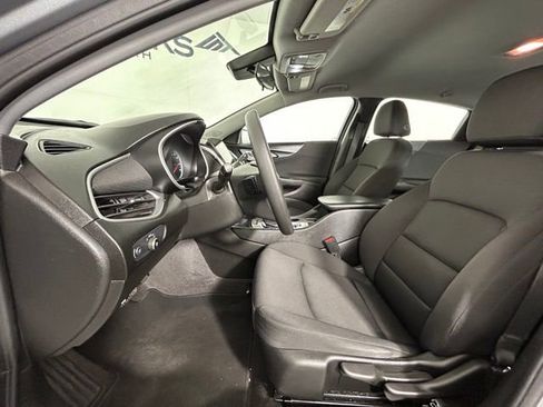 Used 2024 Chevrolet Malibu LS FWD image 17