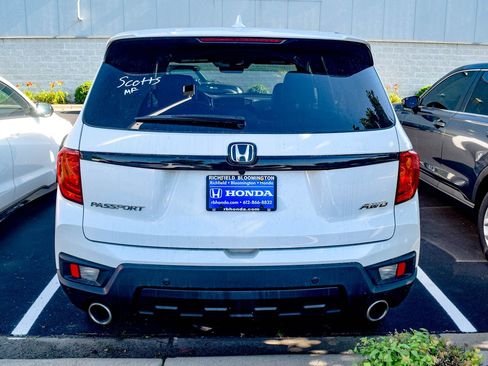 Used 2025 Honda Passport EX-L image 17