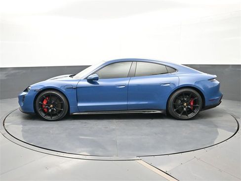 Used 2023 Porsche Taycan GTS image 2