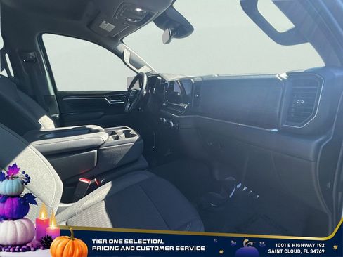 Used 2023 GMC Sierra 1500 Elevation image 29