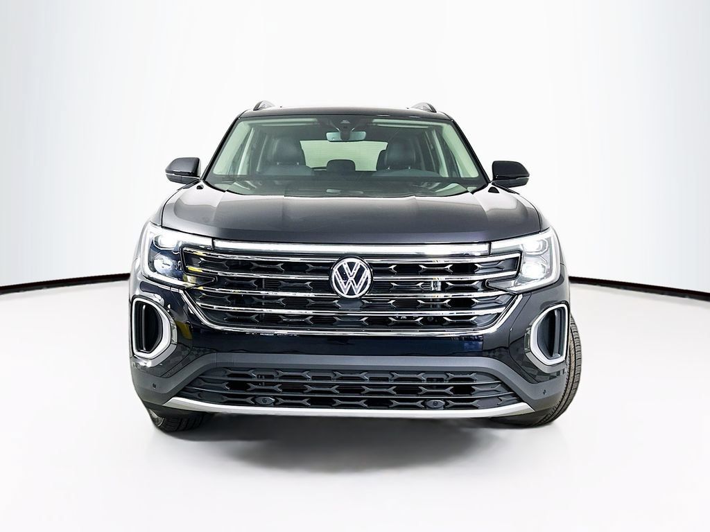 Used 2026 Volkswagen Atlas SE w/ Panoramic Sunroof Package FWD image 5