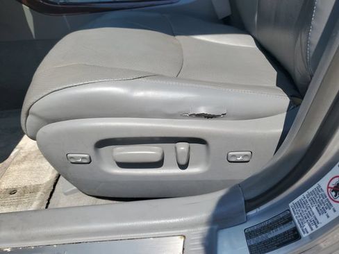 Used 2008 Toyota Avalon Limited FWD image 24