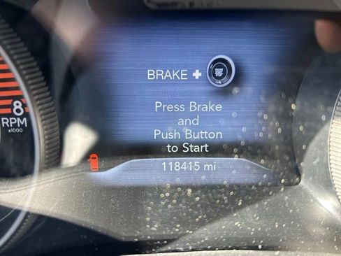 Used 2019 Jeep Cherokee Limited AWD/4WD image 11