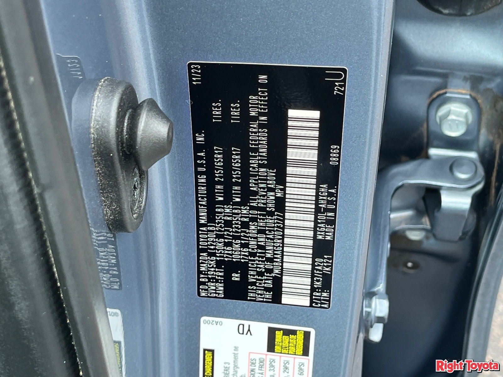 Certified 2024 Toyota Corolla Cross LE w/ Moonroof Package FWD image 34