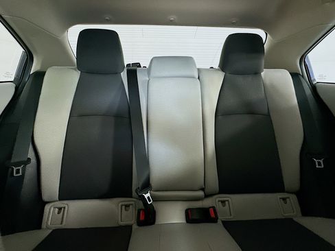 Used 2025 Toyota Corolla LE FWD image 29