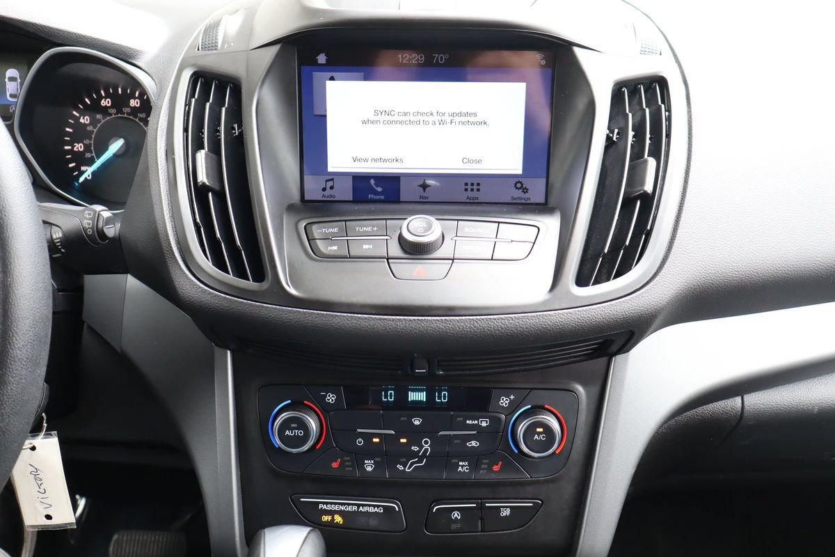 Used 2017 Ford Escape SE w/ SE Leather Comfort Package AWD/4WD image 34