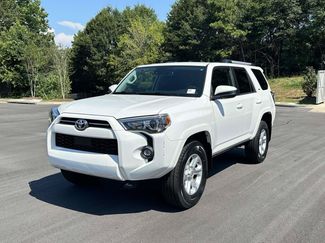 Used 2023 Toyota 4Runner SR5 AWD/4WD video 3