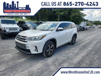 Used 2017 Toyota Highlander Limited Platinum