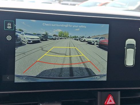 New 2026 Kia Carnival EX FWD image 12
