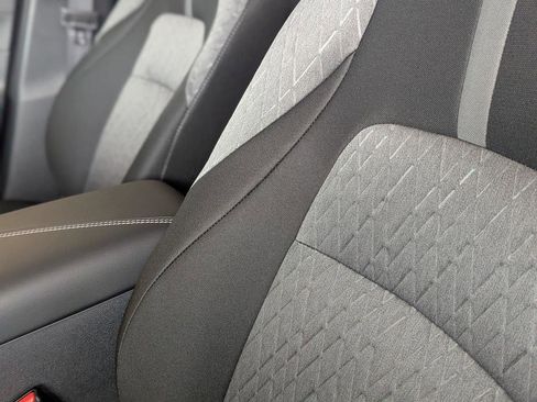New 2026 Nissan Sentra SV w/ SV Convenience Package FWD image 17