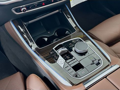 New 2026 BMW X5 xDrive50e image 15