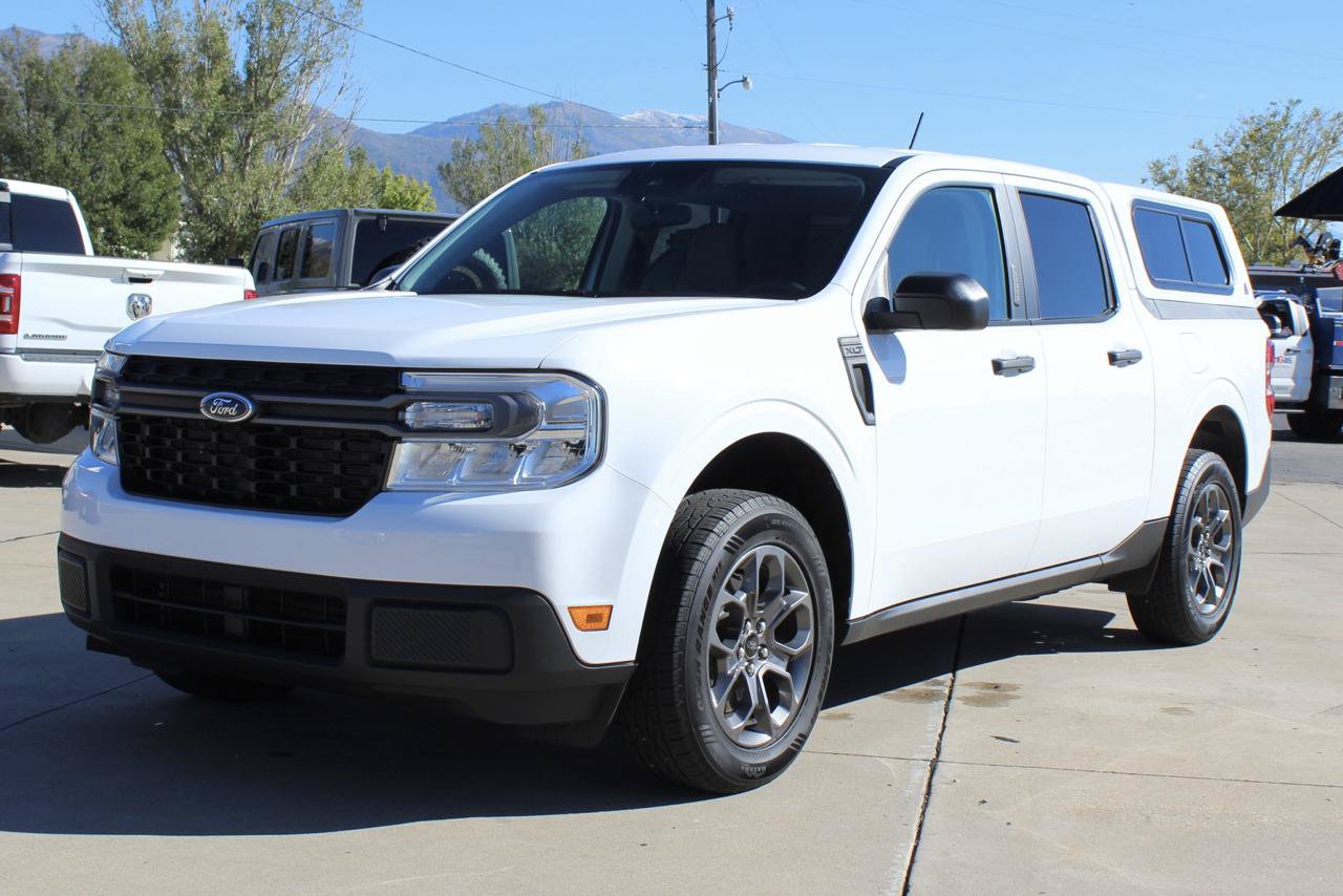 Used 2023 Ford Maverick XLT FWD image 30