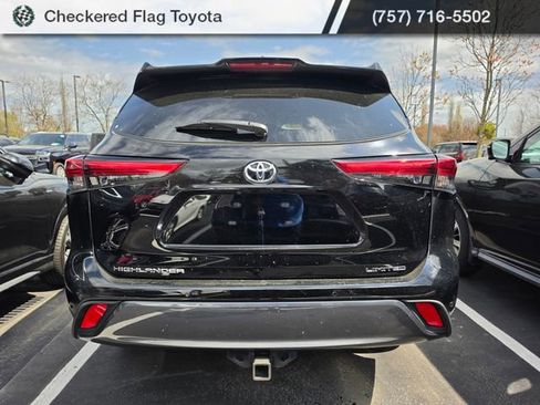 Used 2023 Toyota Highlander Limited image 5