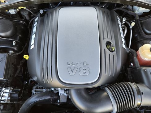 Used 2014 Dodge Charger R/T image 30