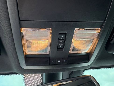 Certified 2022 Dodge Challenger R/T w/ Plus Package image 34