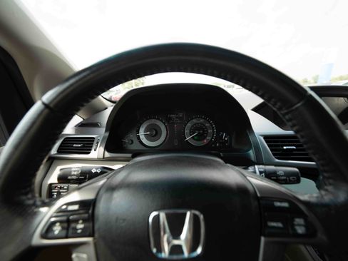 Used 2012 Honda Odyssey EX-L image 15