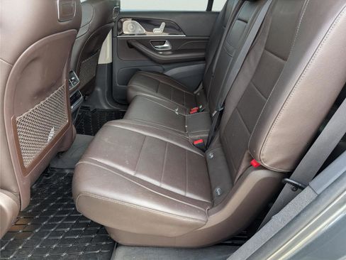 Used 2020 Mercedes-Benz GLS 450 4MATIC image 33