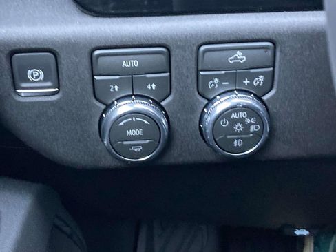 New 2026 GMC Sierra 1500 Elevation w/ LPO, Elevation Black Package AWD/4WD image 26