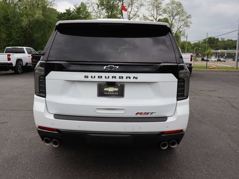 New 2026 Chevrolet Suburban RST w/ Advanced Technology Package AWD/4WD image 34
