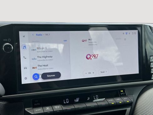 Used 2025 Toyota Camry SE w/ Multimedia Upgrade Package FWD image 12