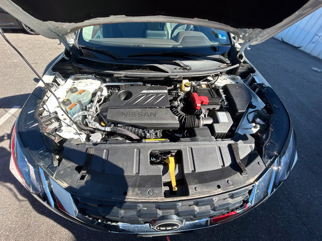 Used 2023 Nissan Rogue SV FWD image 10