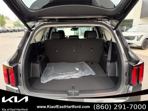 New 2026 Kia Sorento EX AWD/4WD image 16