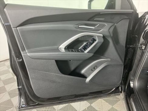 Used 2025 Audi Q5 Premium Plus w/ Premium Plus AWD/4WD image 18