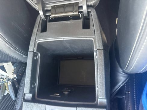 Used 2017 Jeep Wrangler Unlimited Sahara AWD/4WD image 34