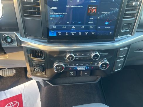 Used 2021 Ford F150 Lariat w/ Equipment Group 501A Mid image 16