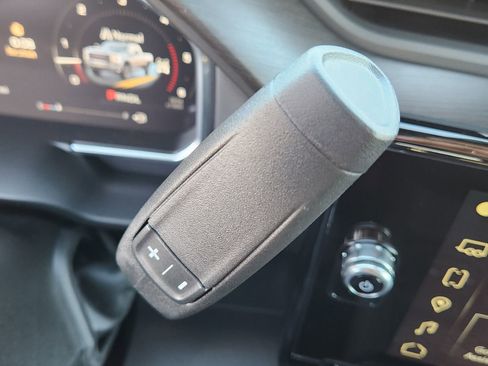 New 2026 GMC Sierra 2500 AT4 w/ AT4 Premium Plus Package image 24