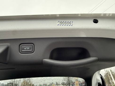 Certified 2025 Hyundai Kona Limited image 11