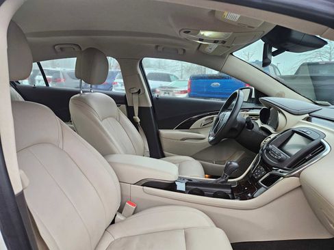 Used 2014 Buick LaCrosse Leather w/ Driver Confidence Package image 11