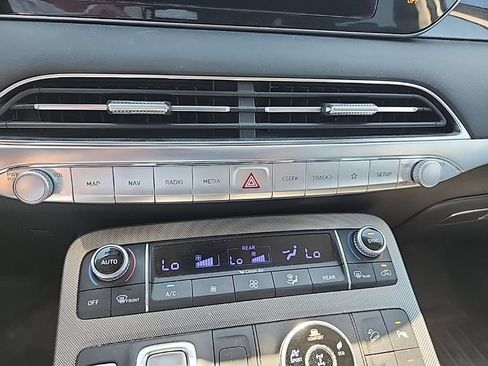 Used 2022 Hyundai Palisade Limited AWD/4WD image 26