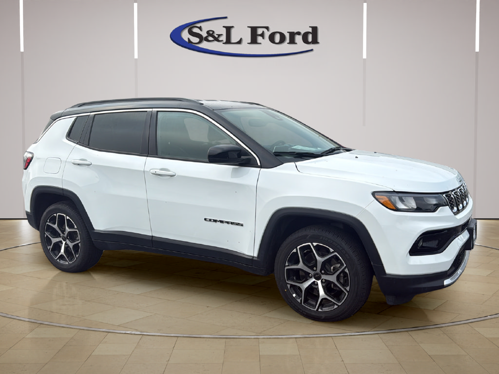 Used 2025 Jeep Compass Limited AWD/4WD image 10