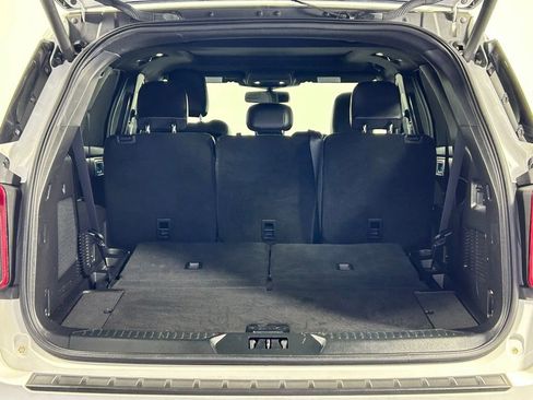 Used 2020 Ford Explorer ST w/ ST Street Pack image 15