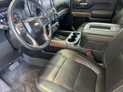 Used 2022 Chevrolet Silverado 3500 High Country AWD/4WD image 10