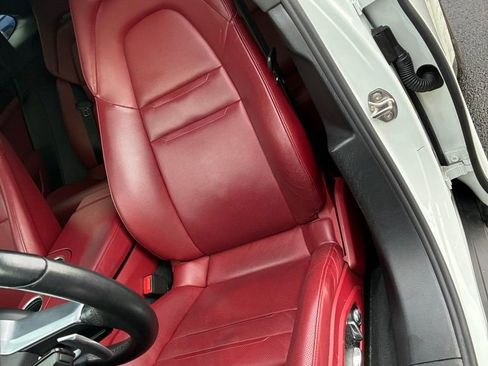 Used 2018 Porsche Panamera 4S image 24