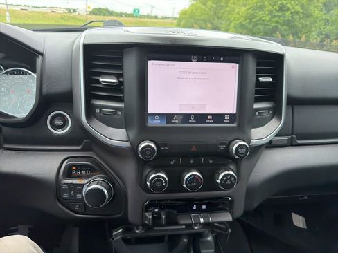 Used 2023 RAM 1500 Lone Star AWD/4WD image 6