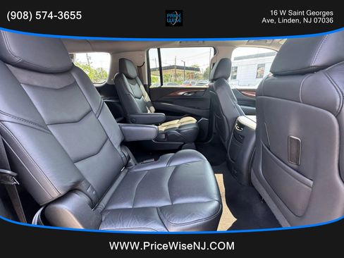 Used 2019 Cadillac Escalade ESV Premium Luxury image 23