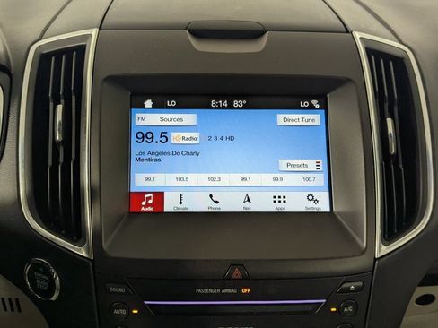 Used 2018 Ford Edge Titanium w/ Equipment Group 301A FWD image 19