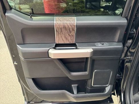 Used 2019 Ford F250 Lariat w/ Lariat Ultimate Package image 37