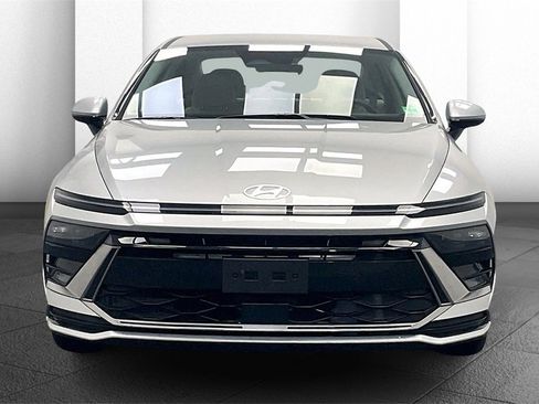 Certified 2025 Hyundai Sonata SEL image 2