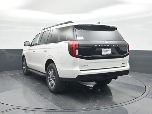 New 2026 Ford Expedition Active RWD image 22