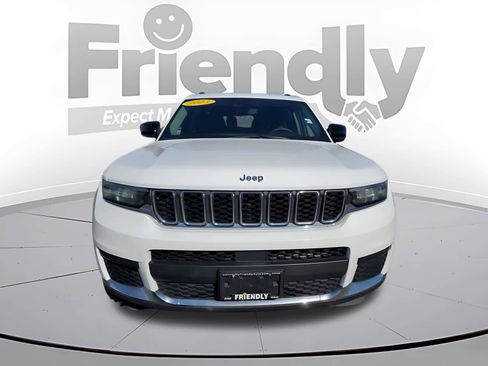 Used 2023 Jeep Grand Cherokee L Laredo image 8
