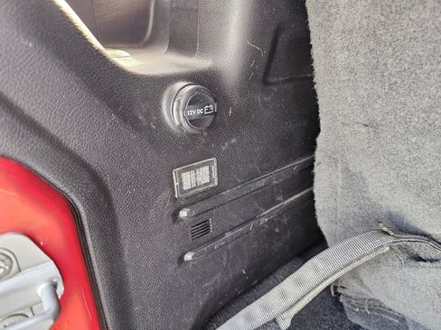 Used 2019 Jeep Wrangler Sport AWD/4WD image 21