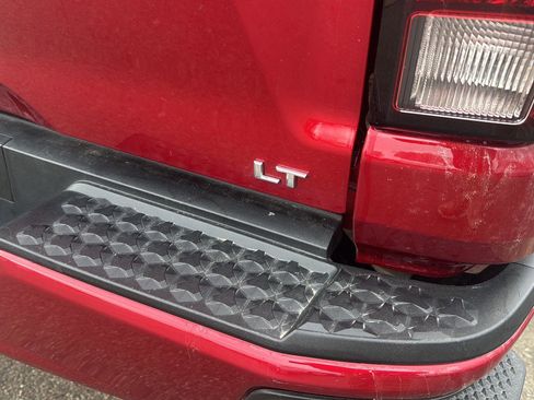 Used 2023 Chevrolet Colorado LT w/ LT Convenience Package II image 7