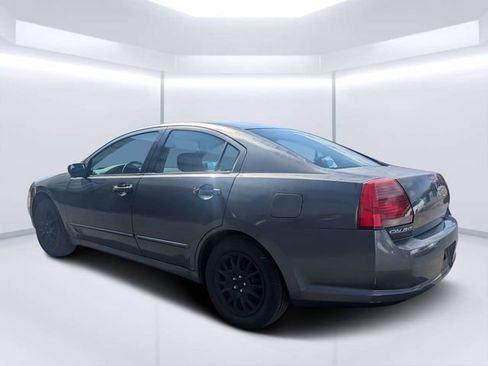 Used 2005 Mitsubishi Galant SE FWD image 5
