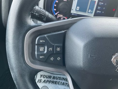 Used 2024 Ford Bronco Black Diamond AWD/4WD image 21