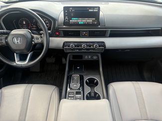 Certified 2025 Honda Pilot Touring video 2