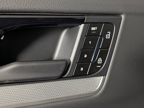 New 2026 Porsche Cayenne image 26